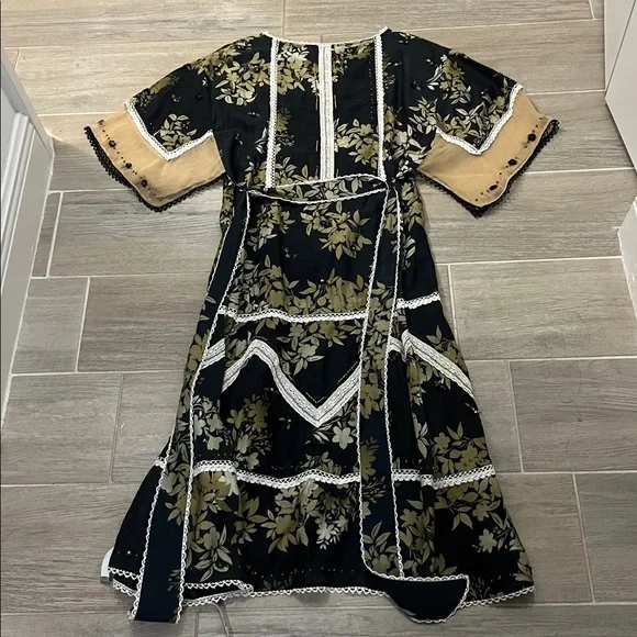 Let me be dress excellent condition - Picture 10 of 10